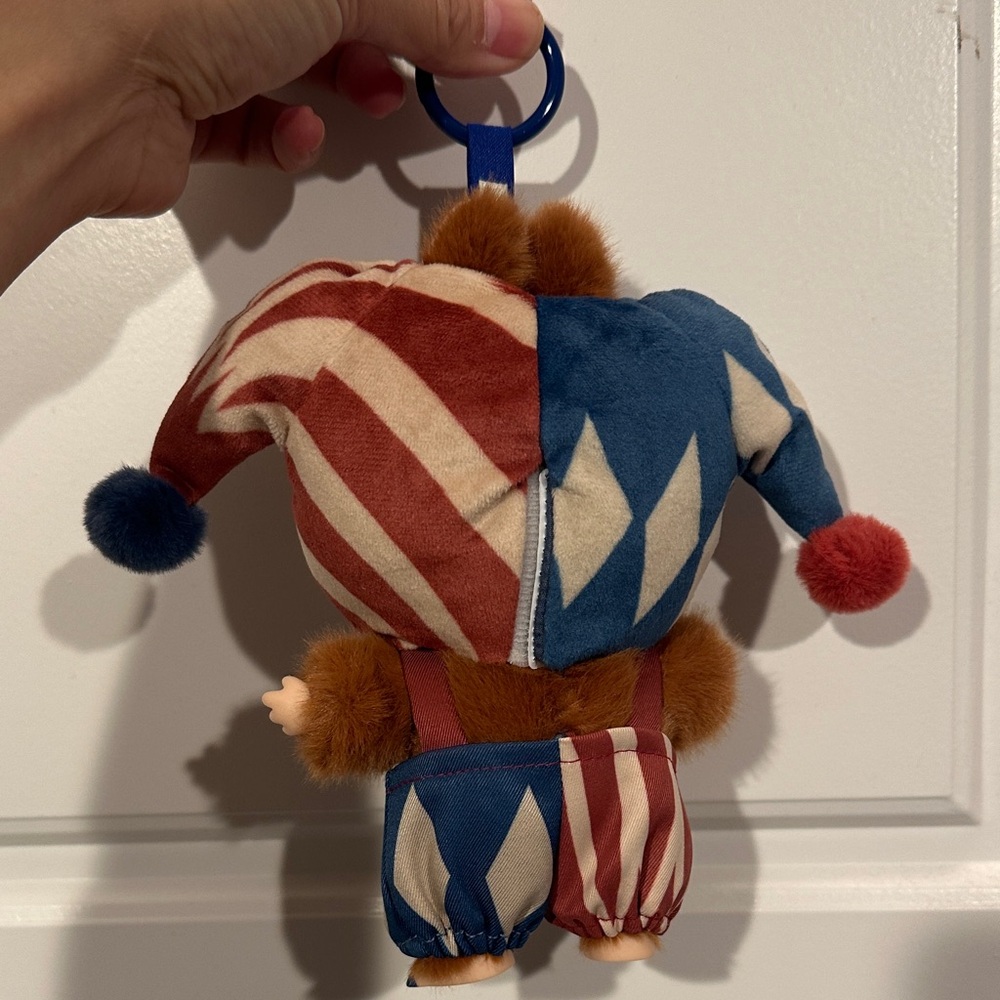 Whys So Serious Plush Pendant - Juggling Clown 🤡 - Picture 3 of 6